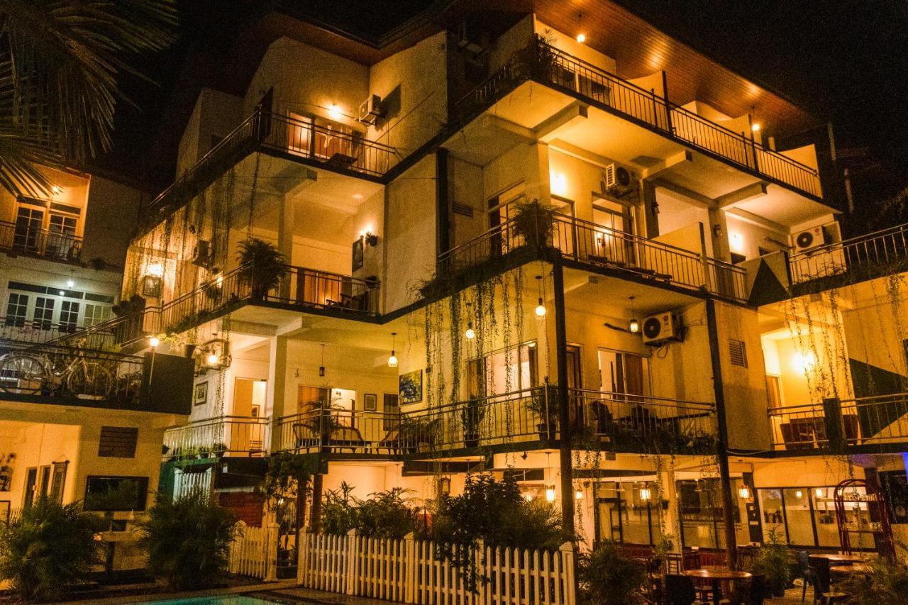 Kandy Riverside Villa 외부 사진